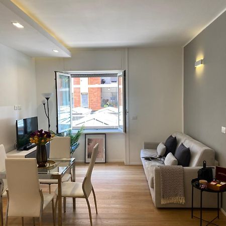 Gramsci 2 - Cozy Apartment Near Sempione Park! Milão Exterior foto