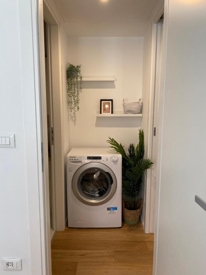 Gramsci 2 - Cozy Apartment Near Sempione Park! Milão Exterior foto